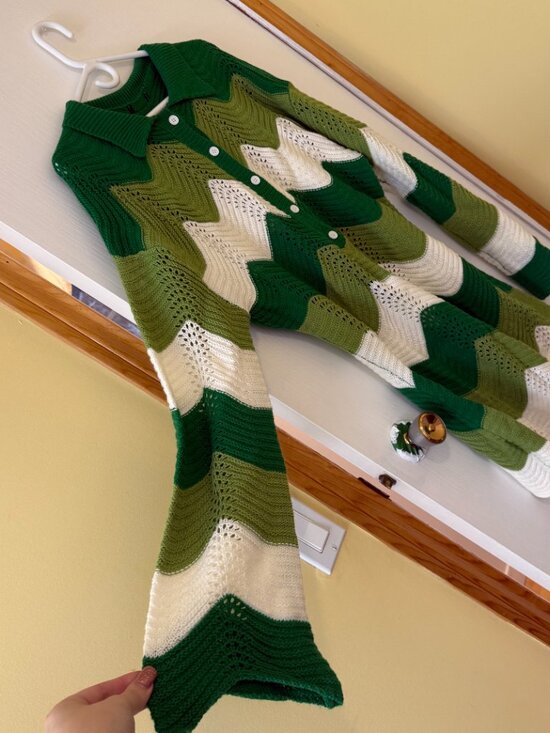 Green Chevron Knit Collared Sweater Dress Sz L - Picture 4 of 5